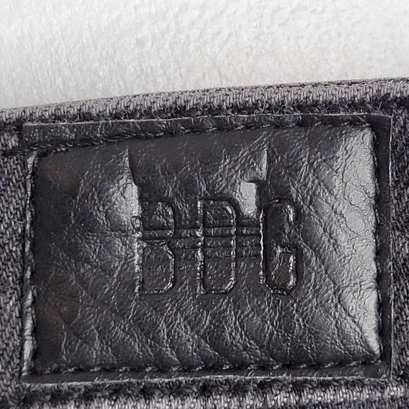 BDG Urban Outfitters Flare Jeans Womens Size 32 Distressed Bootcut Faded Black - Picture 8 of 11